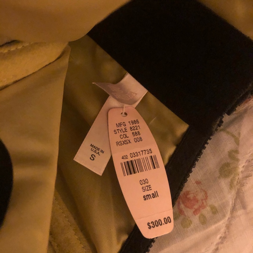 NWT $300 Victoria’s Secret 100% leather bustier - Picture 3 of 5